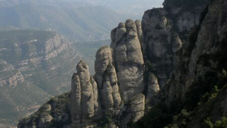 Spain_Cultural_Crossroads_Intro_Monserrat